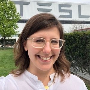 Meet your Posher, Elena